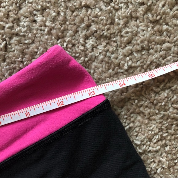 Ivivva Reversible Booty Shorts - Picture 3 of 6